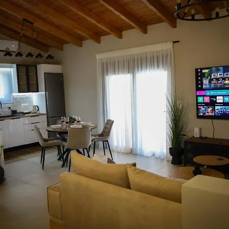 Casa Mare Almyros Каламата